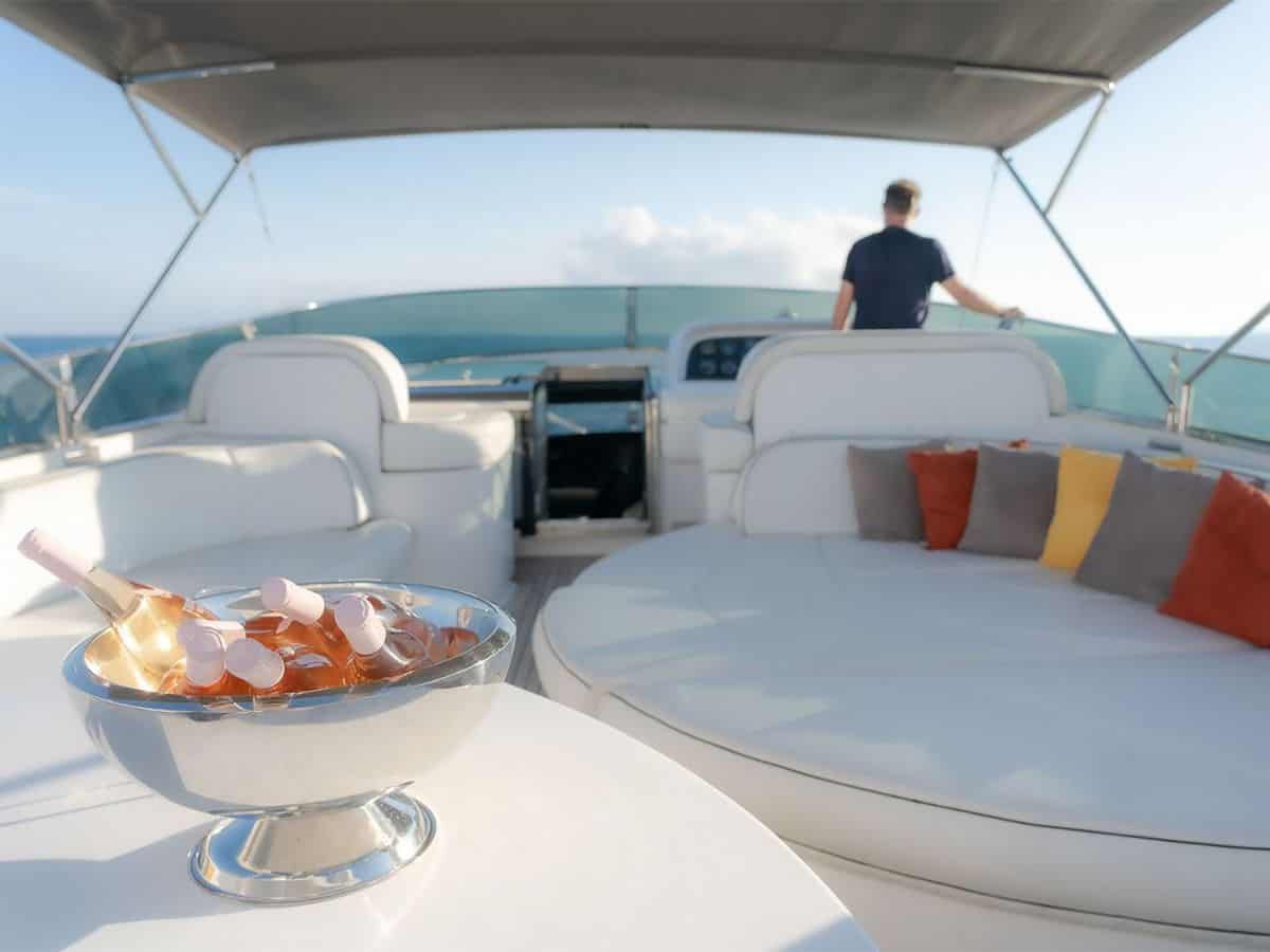 On board Yacht Party Day — Marbella