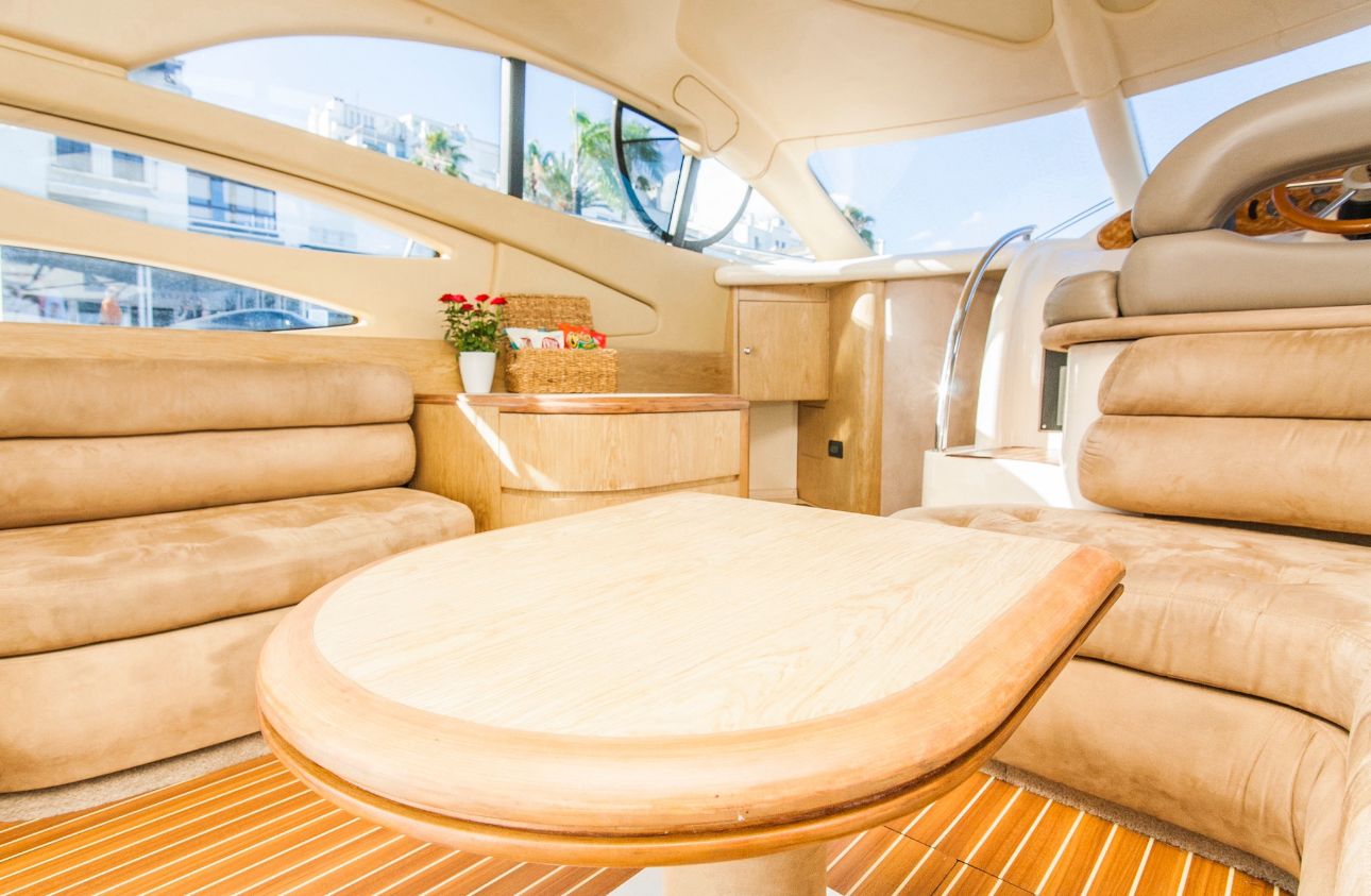 Deck and drinks — Yacht Party Day Marbella